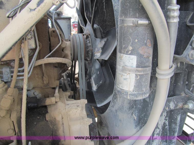 image for item I7240 1991 Mack RD688S triple axle dump truck