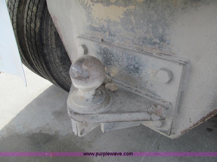 image for item I7240 1991 Mack RD688S triple axle dump truck