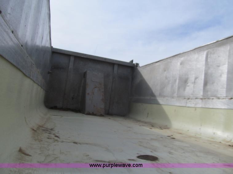 image for item I7240 1991 Mack RD688S triple axle dump truck