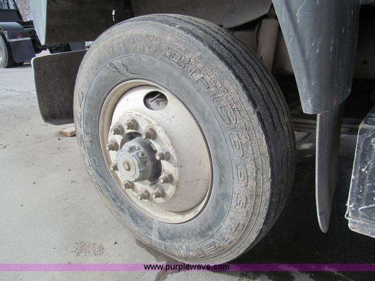 image for item I7240 1991 Mack RD688S triple axle dump truck