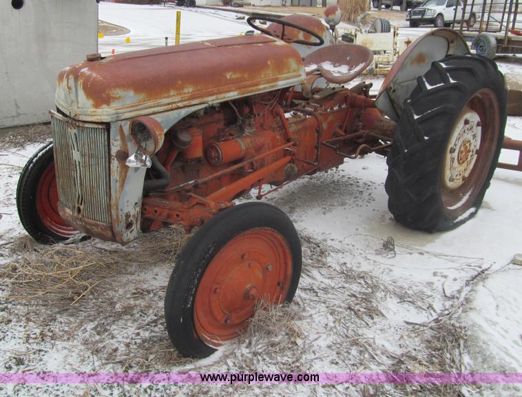 image for item I7246 Ford 9N tractor