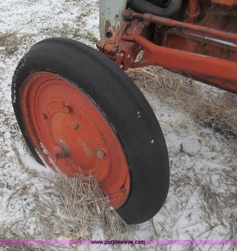 image for item I7246 Ford 9N tractor