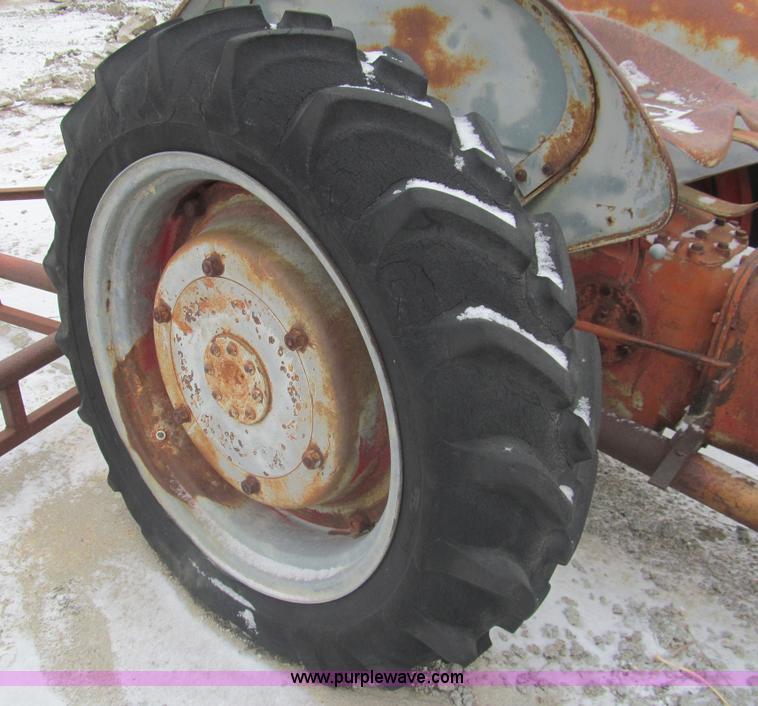 image for item I7246 Ford 9N tractor