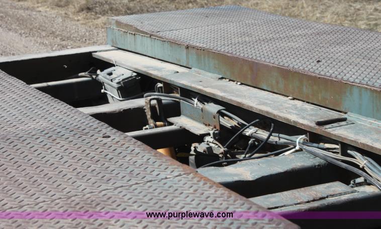 image for item I7496 1981 King 50 ton detach triple axle lowboy trailer