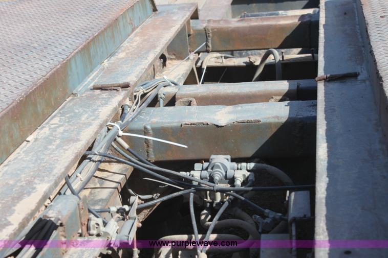 image for item I7496 1981 King 50 ton detach triple axle lowboy trailer