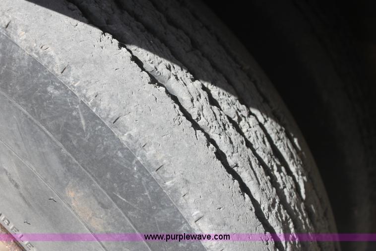 image for item I7496 1981 King 50 ton detach triple axle lowboy trailer