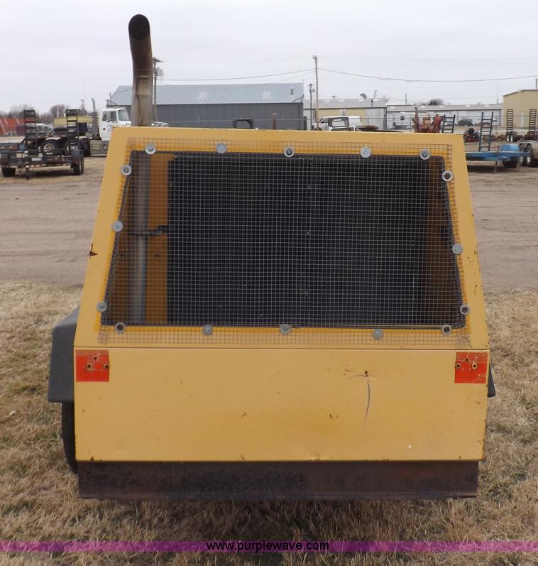 image for item I9115 1992 Atlas Copco XAS90 portable air compressor