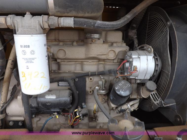 image for item I9115 1992 Atlas Copco XAS90 portable air compressor