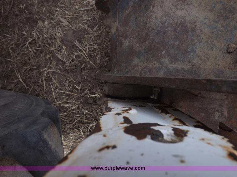 image for item I9116 1995 Bobcat 753 skid steer