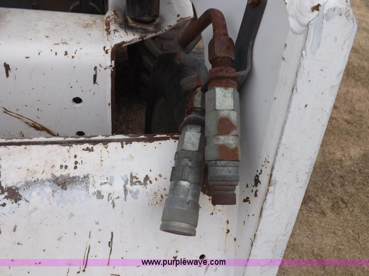 image for item I9116 1995 Bobcat 753 skid steer