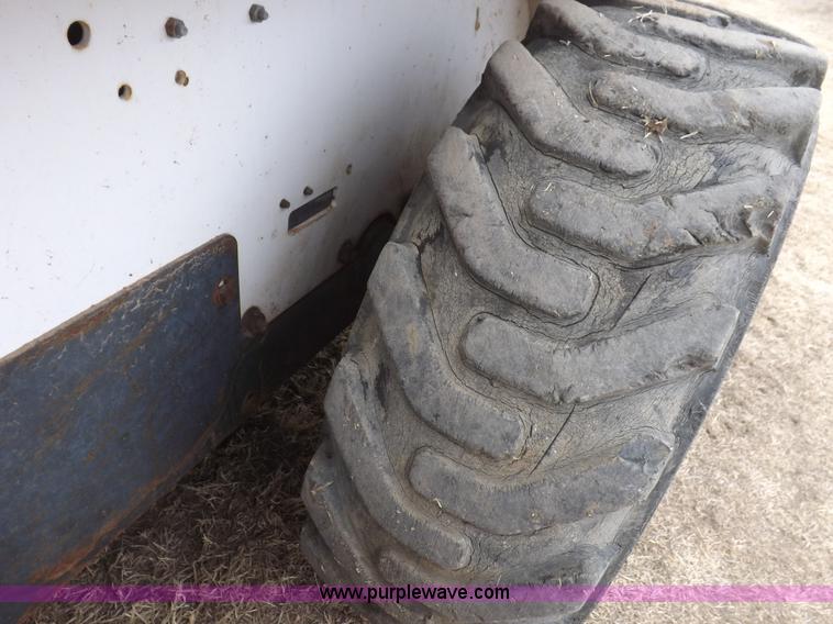 image for item I9116 1995 Bobcat 753 skid steer