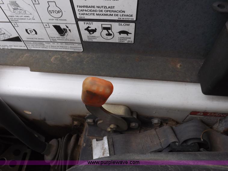 image for item I9117 1999 Bobcat 763 skid steer