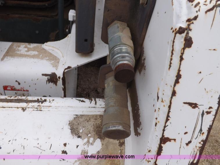 image for item I9117 1999 Bobcat 763 skid steer