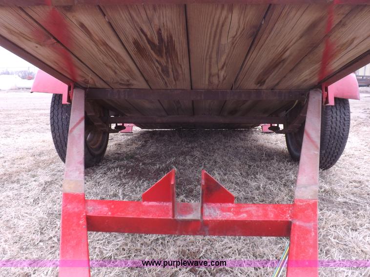 image for item I9118 Single axle trailer