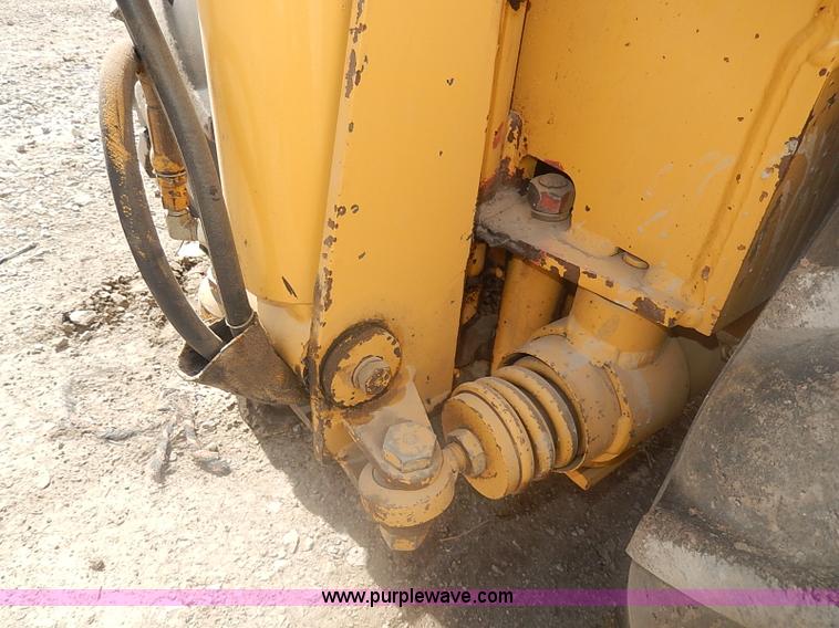 image for item I9319 Vermeer LM-42 yard plow trencher