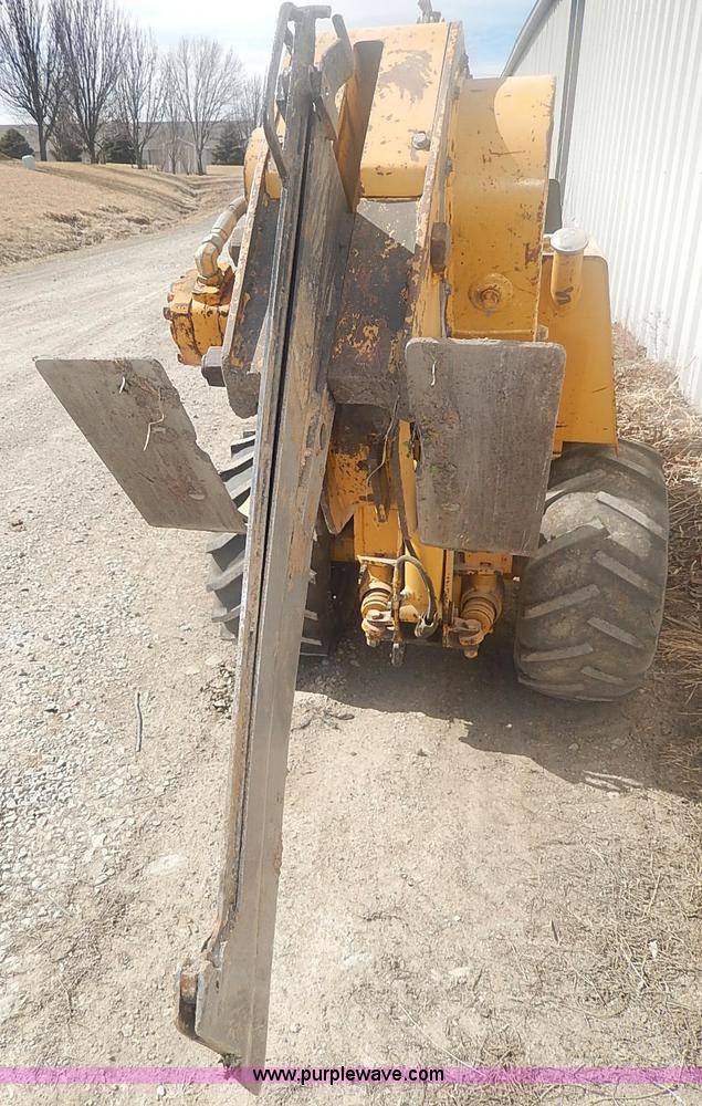 image for item I9319 Vermeer LM-42 yard plow trencher