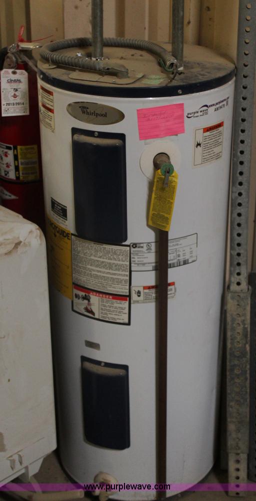 image for item AM9478 Assorted equipment