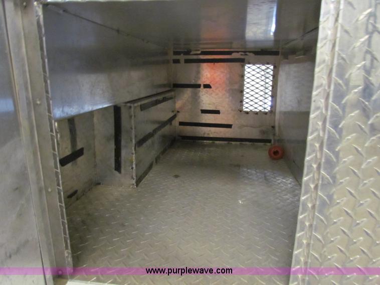 image for item AN9977 Aluminum dog box