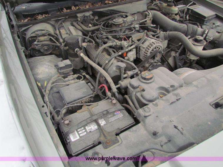 image for item AN9979 2000 Ford Crown Victoria Police Interceptor