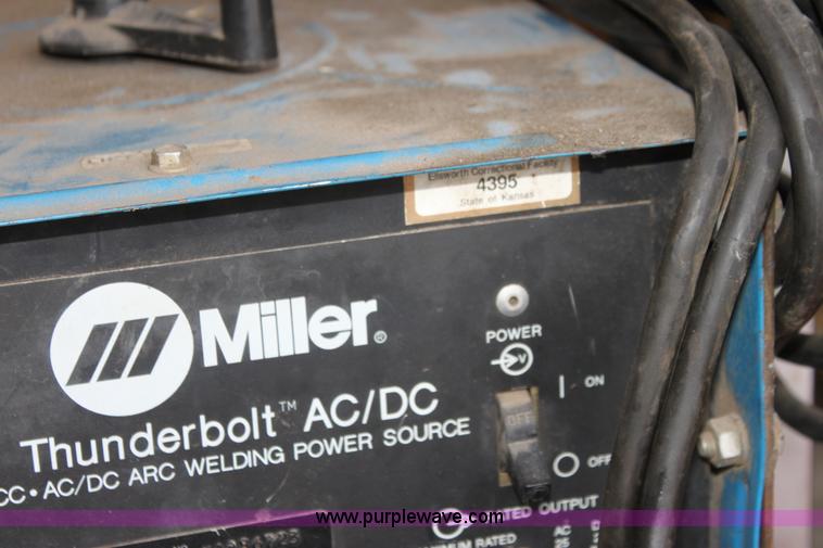 image for item AN9982 Assorted shop equipment