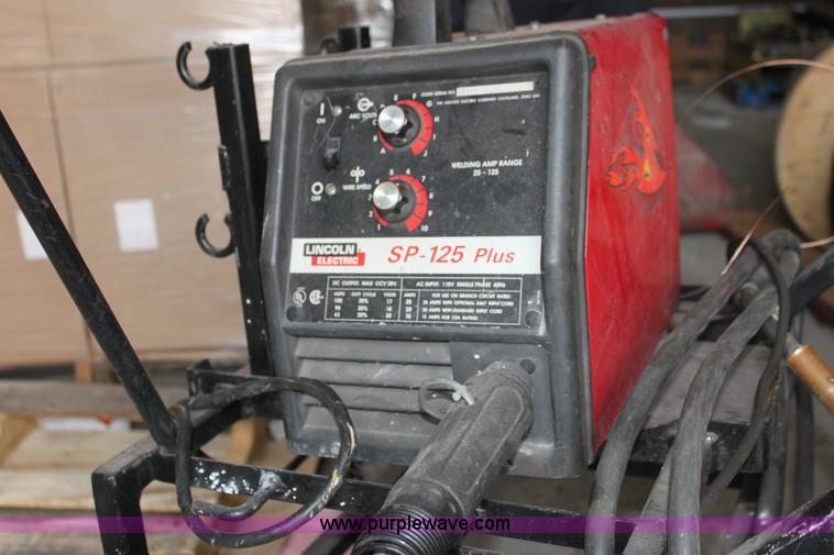 image for item AN9982 Assorted shop equipment