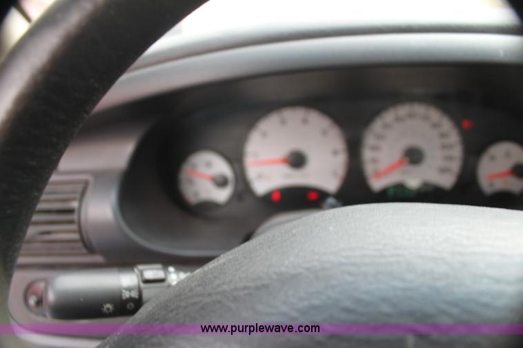 image for item AN9987 2003 Dodge Stratus SE