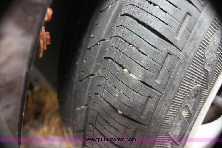 image for item AN9987 2003 Dodge Stratus SE