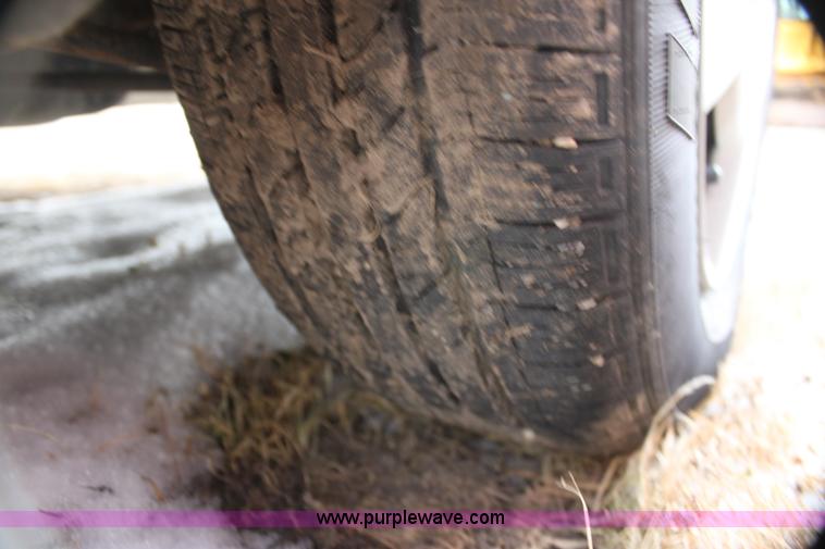 image for item AN9987 2003 Dodge Stratus SE