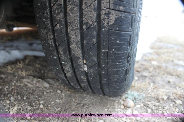 image for item AN9987 2003 Dodge Stratus SE