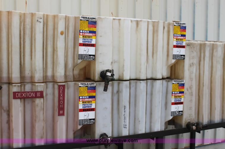 image for item AN9990 Bulk used oil storage tanks