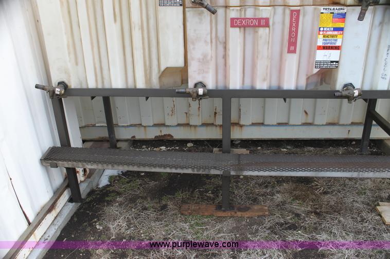 image for item AN9990 Bulk used oil storage tanks