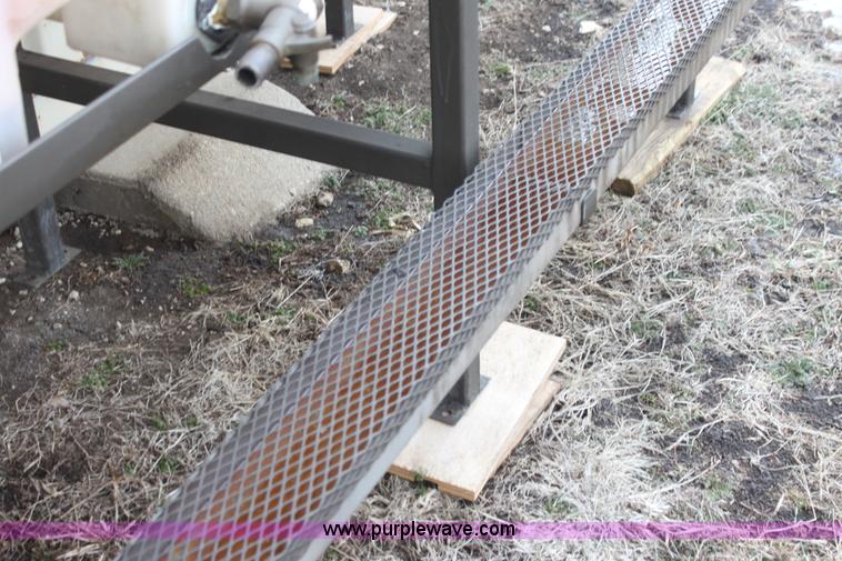 image for item AN9990 Bulk used oil storage tanks