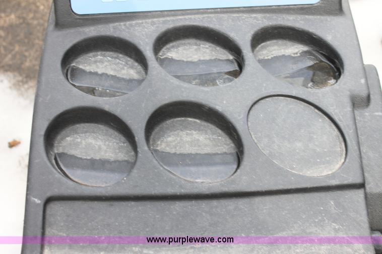 image for item AN9992 Coats 775 tire balancer