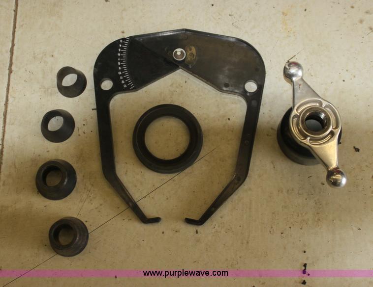 image for item AN9992 Coats 775 tire balancer