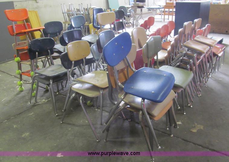 image for item AQ9905 68 student chairs