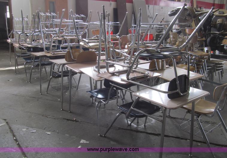 image for item AQ9907 (23) student chairs