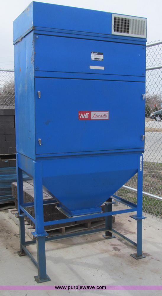 Arrestall saw dust collector in Salina, KS Item AQ9909 sold Purple Wave