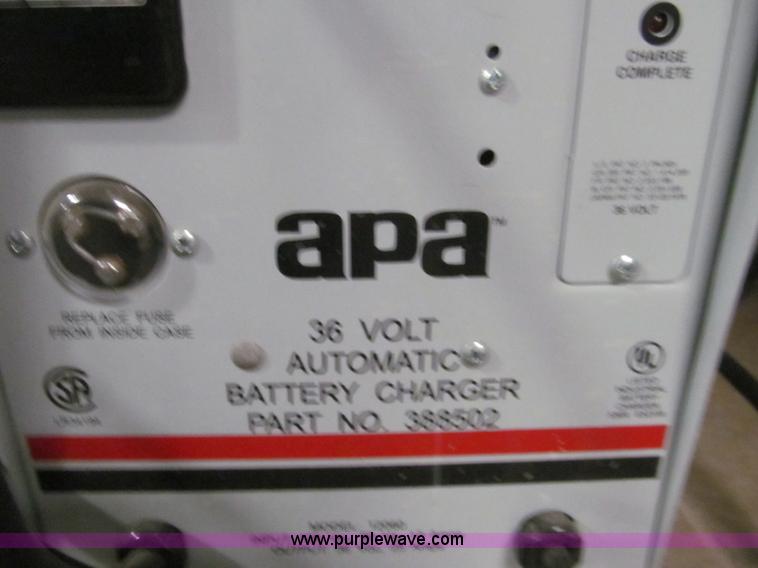 image for item AQ9910 Advance AquaRide carpet extractor