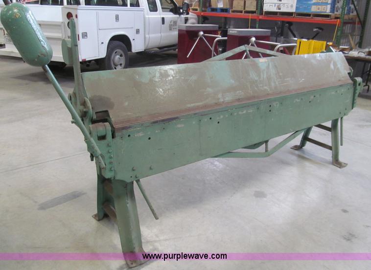 image for item AQ9913 8' sheet metal brake