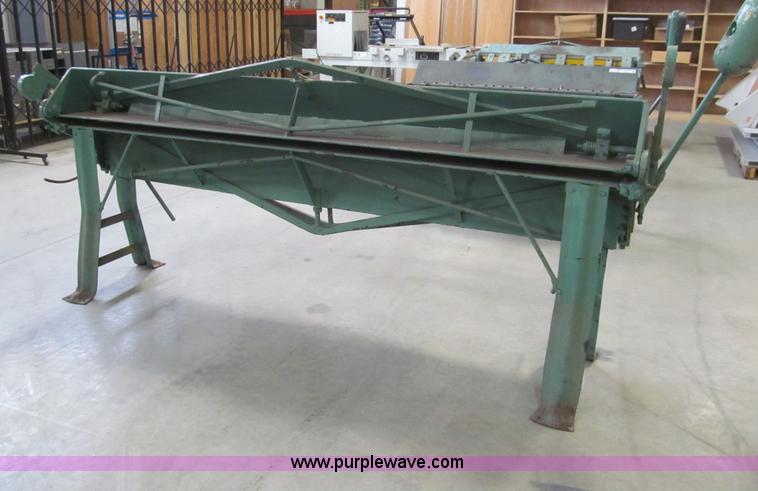 image for item AQ9913 8' sheet metal brake