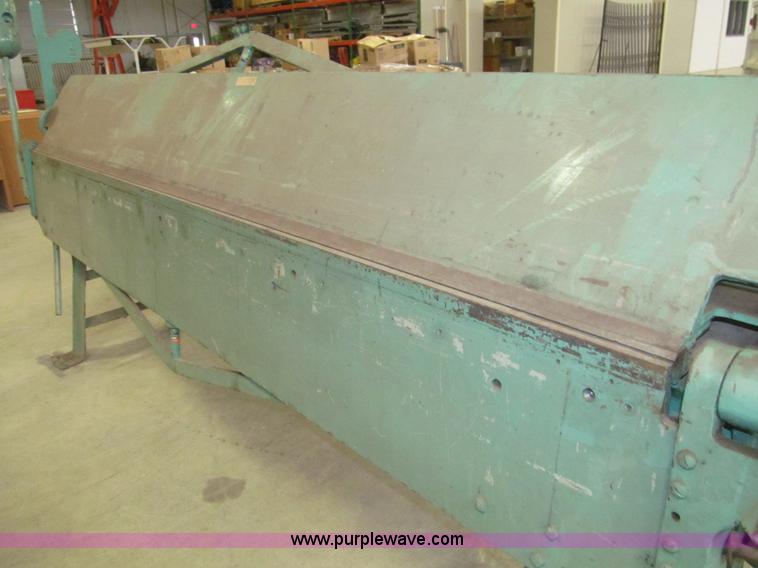 image for item AQ9913 8' sheet metal brake