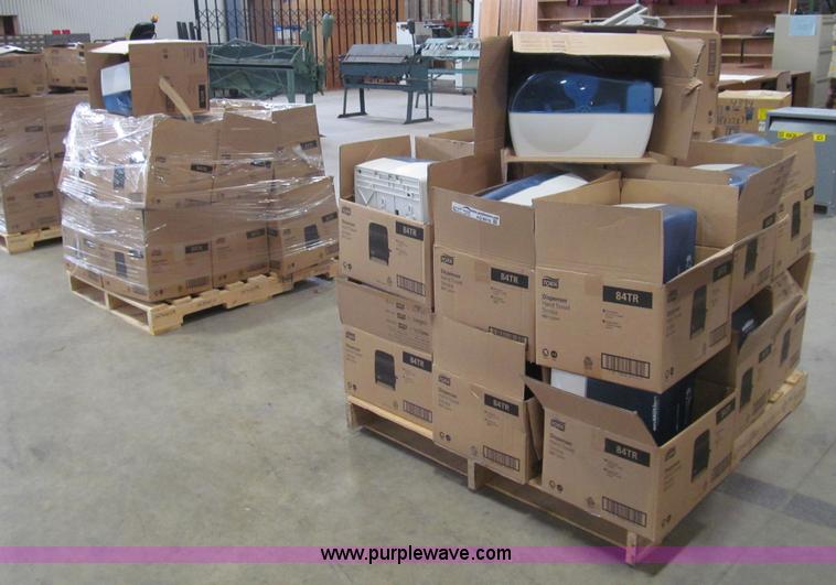 image for item AQ9919 (47) Enmotion automated touchless towel dispensers