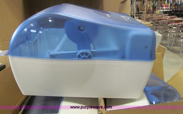 image for item AQ9919 (47) Enmotion automated touchless towel dispensers