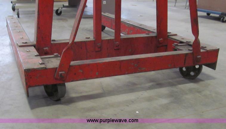 image for item AQ9921 Manley winch