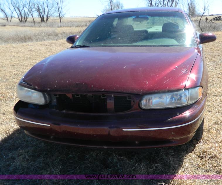 image for item AQ9969 2001 Buick Century Custom