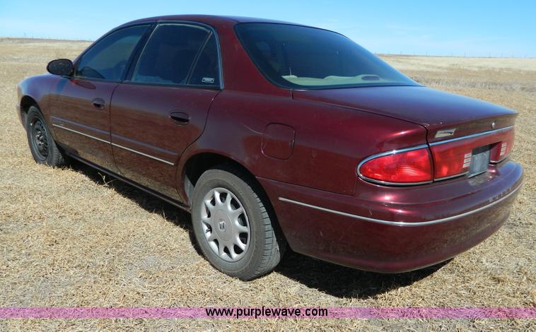 image for item AQ9969 2001 Buick Century Custom