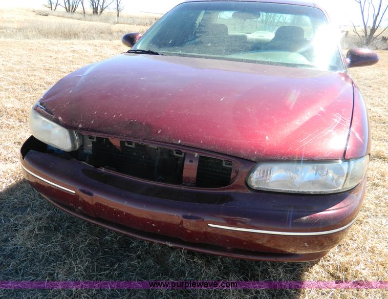 image for item AQ9969 2001 Buick Century Custom