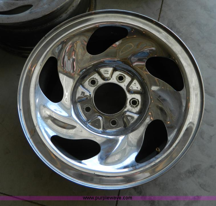 image for item AQ9974 (7) Ford chrome wheels