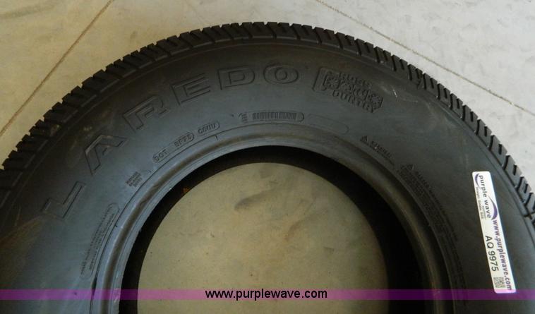image for item AQ9975 Laredo P265/75R16 tire