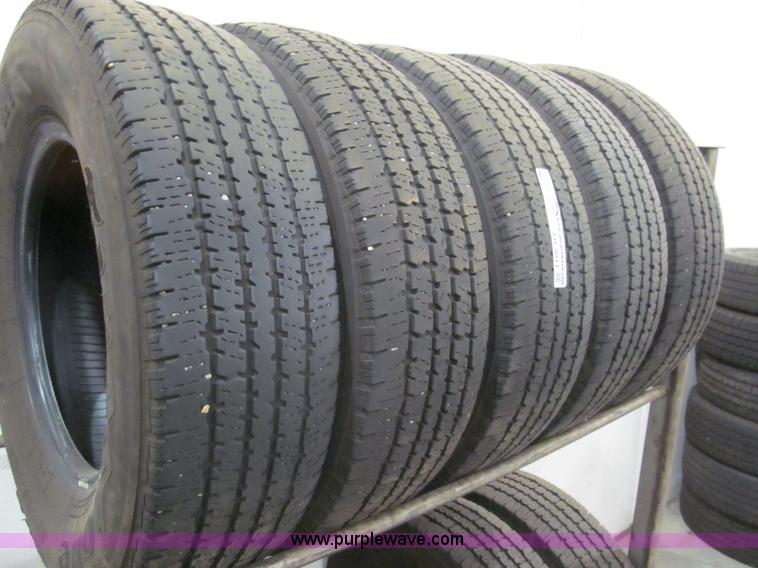 image for item AR9011 (18) assorted tires